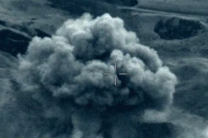 Bu gün səhər ordumuz sarsıdıcı zərbələr endirdi - VİDEO