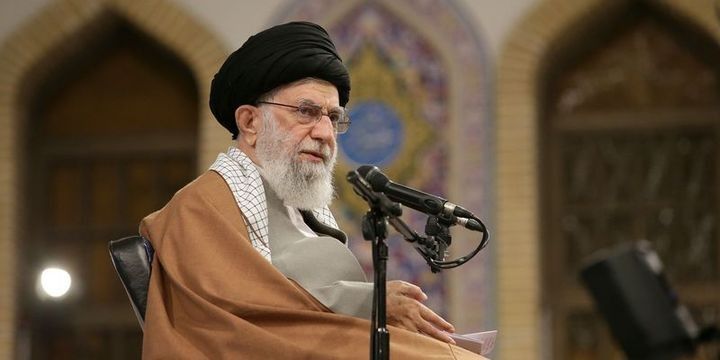 "ABŞ-a bir yumruq vuruldu, amma bu yetərli deyil"