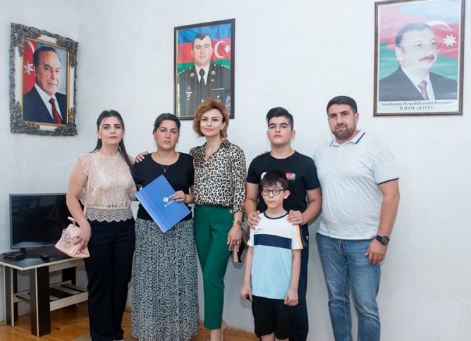 “AS Group Investment” şirkəti şəhid ailəsinə 3 otaqlı mənzil hədiyyə etdi