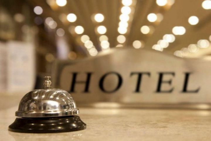 Ulduz almadan fəaliyyət göstərən otellər cərimələnəcək