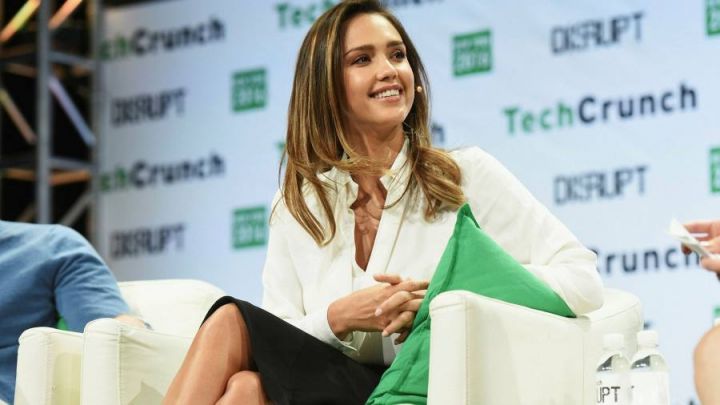 Aktrisanın qurduğu şirkətdən yeni perfomans - 1,4 milyard dollar!