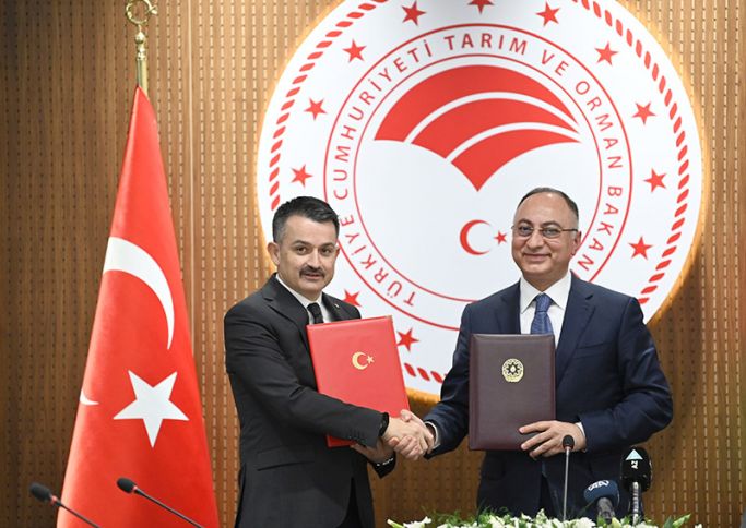 AQTA sədri Türkiyənin kənd təsərrüfatı və meşəçilik naziri ilə görüşüb