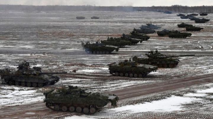 Rusiya qoşunlarını Belarusdan çıxarmaq fikrini dəyişib