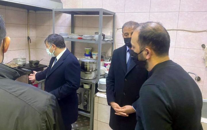 Bakı restoranlarında qaz balonları ilə bağlı yoxlamalar başladı