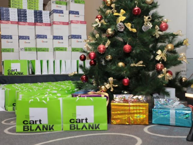 Azərbaycanda yeni A4 kağız məhsullarının təqdimatı keçirildi - FOTOLAR