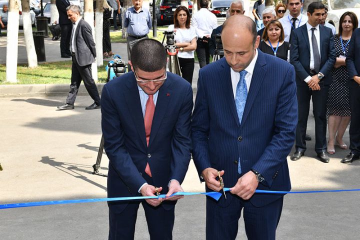 “Azərpoçt” ən böyük filiallarından birini yenilədi - FOTOLAR