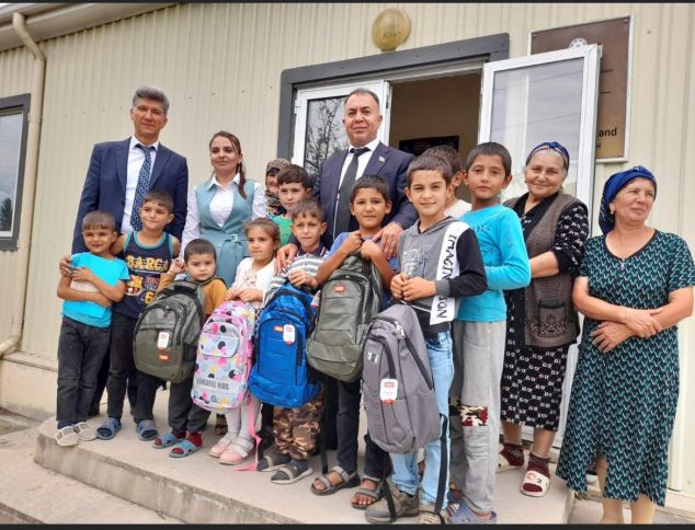 Tanınmış xeyriyyəçi iş adamının şirkəti 14 məktəbin 1-ci sinfə gedəcək şagirdlərini sevindirdi