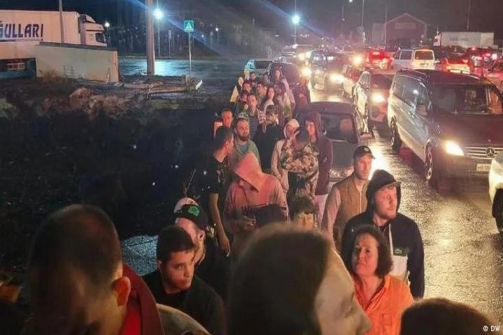 Səfərbərlikdən sonra Qazaxıstana 98 minə yaxın Rusiya vətəndaşı gəlib