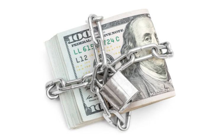 Dolların sabah üçün rəsmi məzənnəsi müəyyən olunub