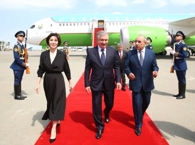 Mirziyoyev Azərbaycanda dövlət səfərindədir