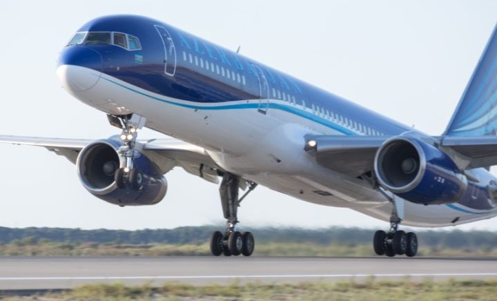 AZAL yenidən endirimlər etdi - 79 MANATDAN...