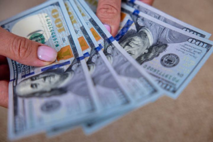 Sabahın rəsmi məzənnəsi müəyyən olunub