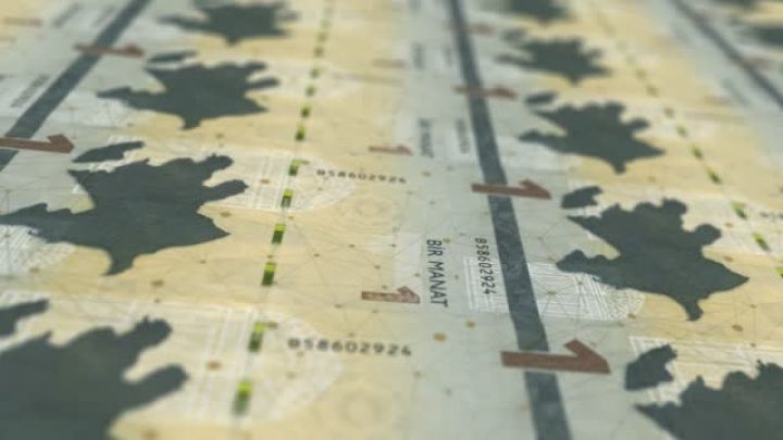 Dövriyyədə olan nağd pul və bank ehtiyatları azalıb