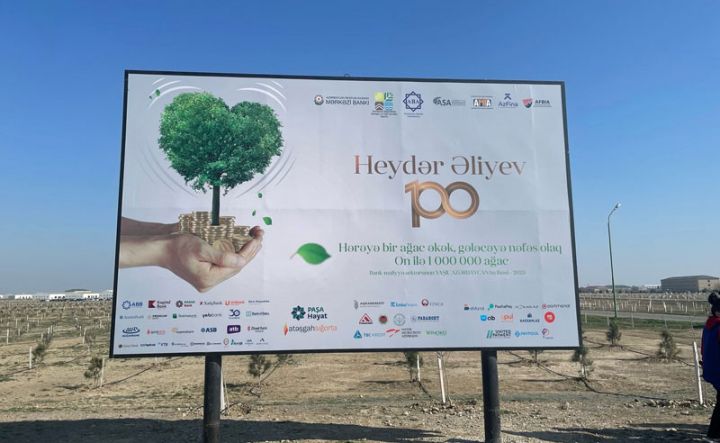 Kapital Bank əməkdaşları ağacəkmə aksiyasında iştirak edib