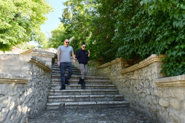 Hadrut qəsəbəsində inzibati mərkəzin təməli qoyulub