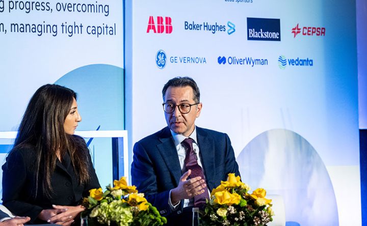 SOCAR Londonda keçirilən Enerji keçidi Sammitində iştirak edib