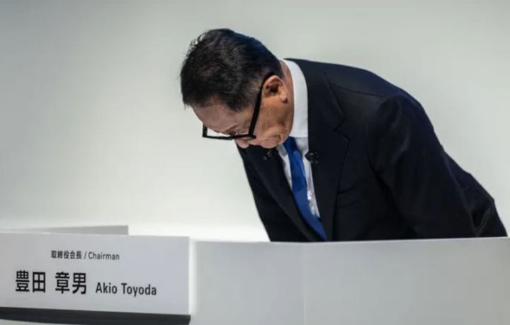 Qalmaqal Yaponiyanın avtomobil istehsalçılarına baha başa gəlib