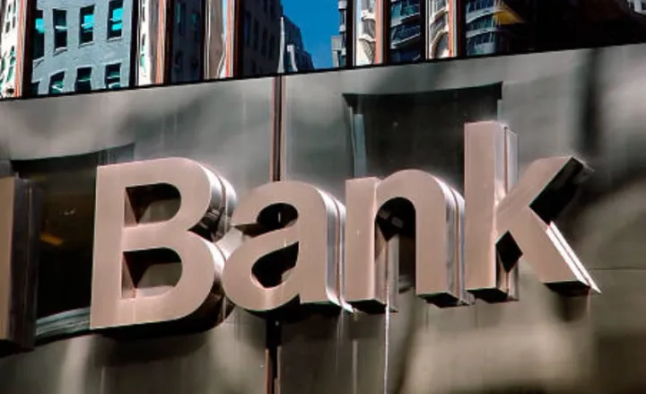 5 bankda 9 aylıq mənfəət vergisi ödəmələri 10 milyon manatdan çoxdur