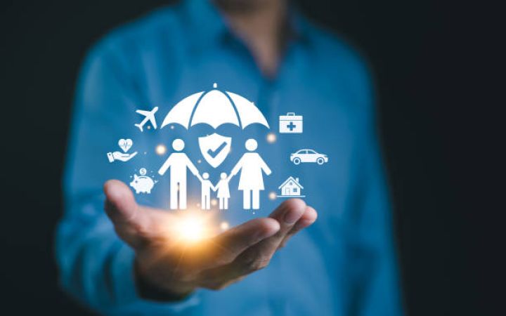 Sığorta şirkətləri 8 ayda 1 milyard manatdan çox haqq yığıblar